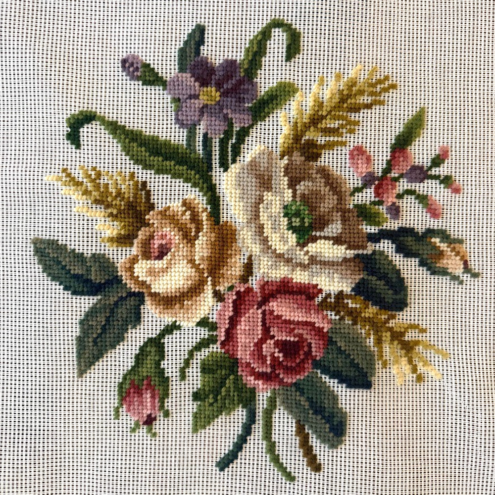 Vintage Dritz Preworked Decorator Needlepoint Canvas Floral Rose Design 10 x 11